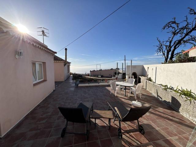 Chalet con preciosas vistas en Jedey