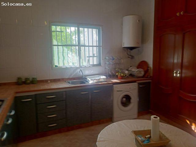 CHALET CON TERRAZA Y ZONA COMUNITARIA A SOLO 4 MINUTOS DE ALDAIA