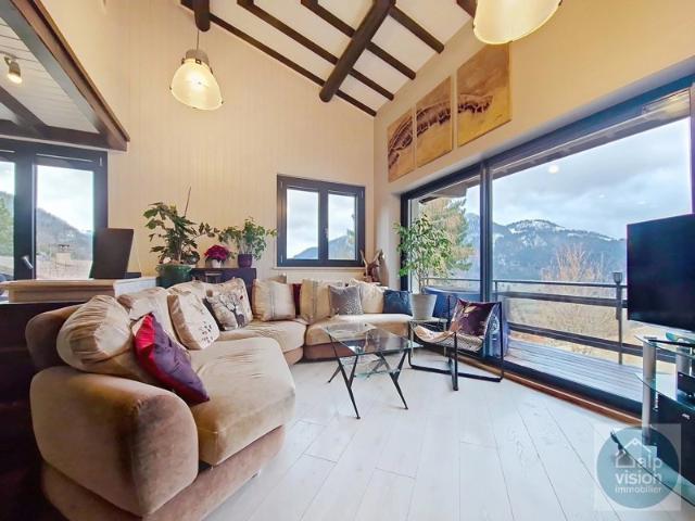 NOUVEAU PRIX CHALET 4 CHAMBRES, PORTES DU SOLEIL VUE MONTAGNE PANORAMIQUE