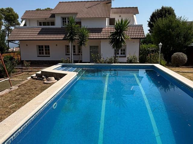 Chalet, Corbera de Llobregat