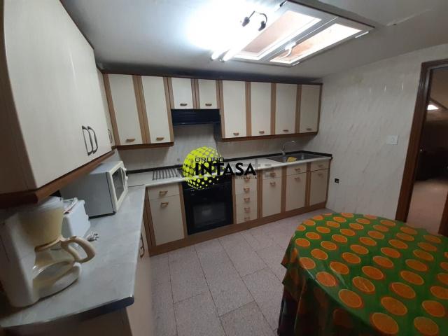 Chalet, Corrales