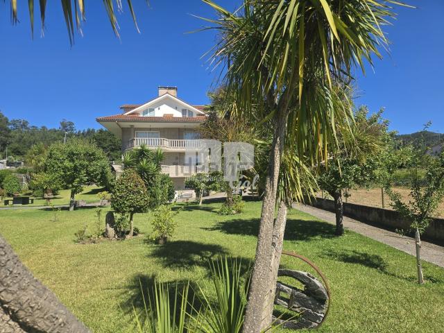 Chalet, Coruxo, Vigo