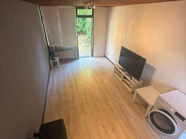 Chalet cosy dans le Parc de la Tassenière – Dinant