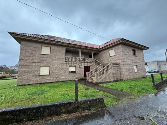 Chalet, Catoira