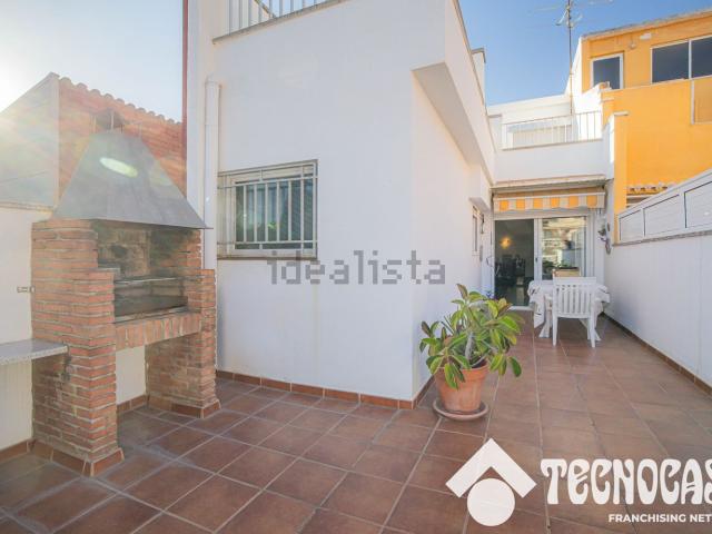 Chalet, Ca n&apos Aurell, Terrassa