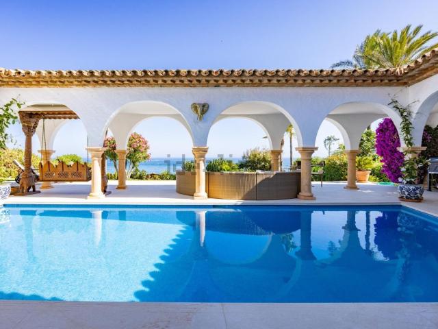 Chalet, Cabopino Artola, Marbella