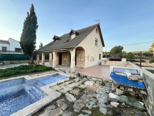 Chalet, Cabra del Camp