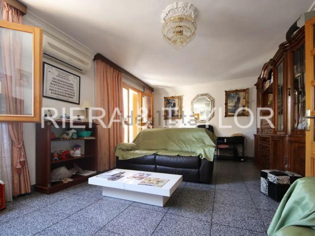 Chalet, Cala Bona