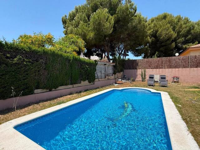 Chalet, Calafell