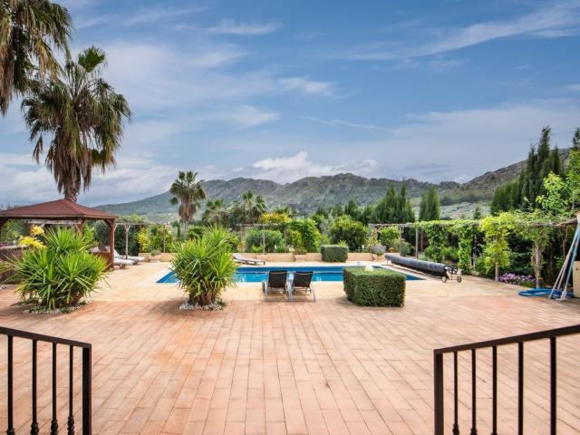 Chalet, Calasparra