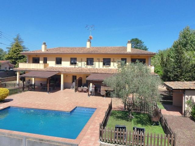 Chalet, Caldes de Malavella