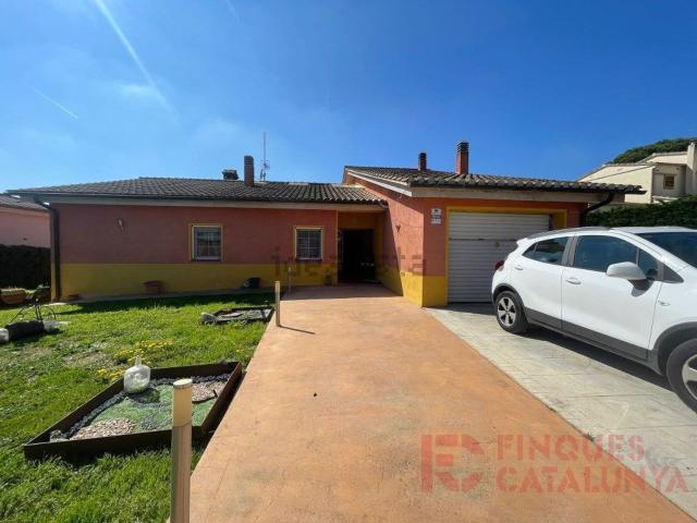 Chalet, Caldes de Malavella