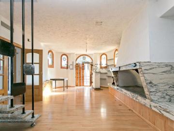 Chalet, Caldes de Montbui