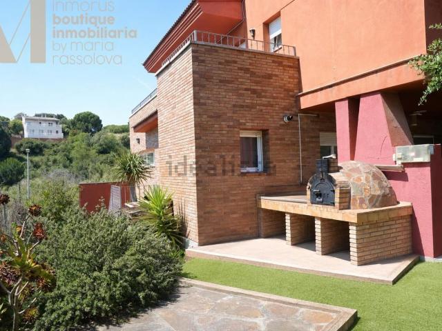 Chalet, Calella