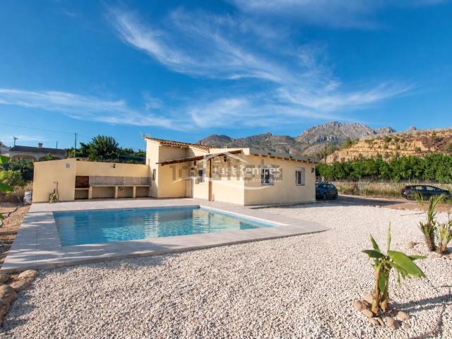 Chalet, Callosa d&apos En Sarria