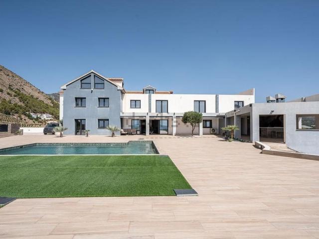 Chalet, Callosa d&apos En Sarria