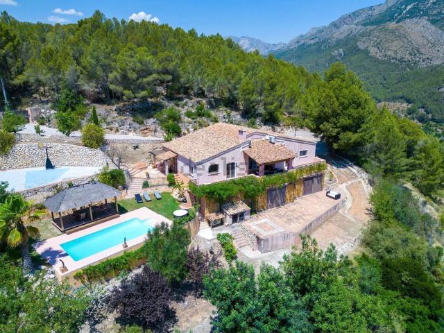 Chalet, Callosa d&apos En Sarria