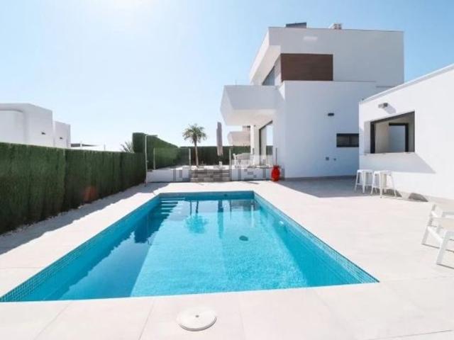 Chalet, Callosa d&apos En Sarria