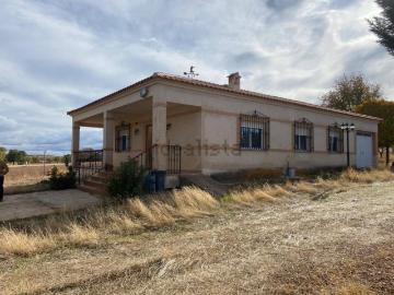 Chalet, Calzada de Calatrava