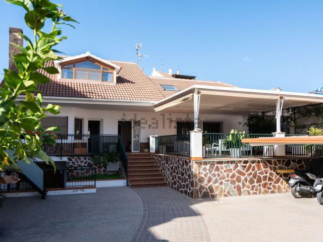Chalet, Camino Viejo de Málaga, Vélez Malaga