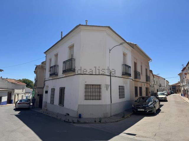 Chalet, Campo de Criptana