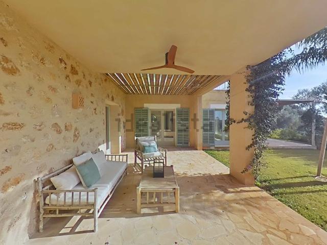 Chalet, Campos