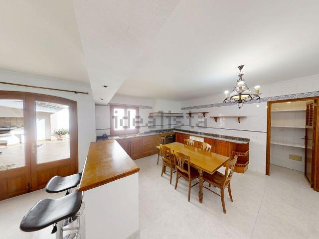 Chalet, Campos