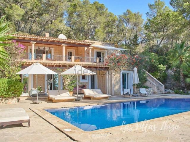 Chalet, Campos
