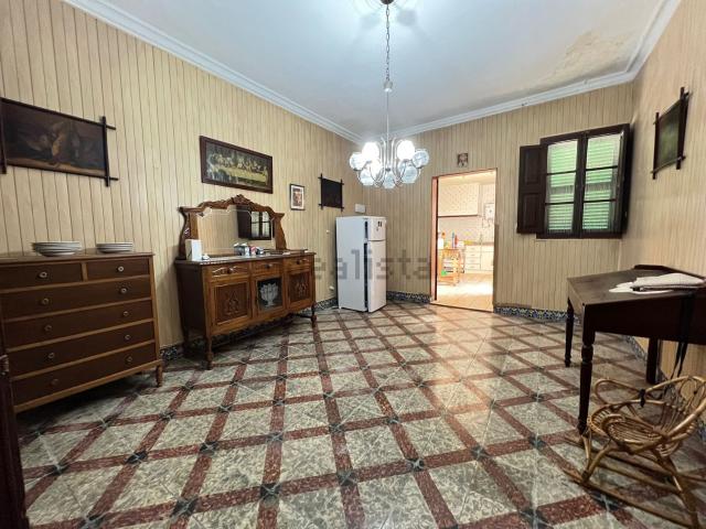 Chalet, Campos