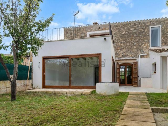 Chalet, Campanet