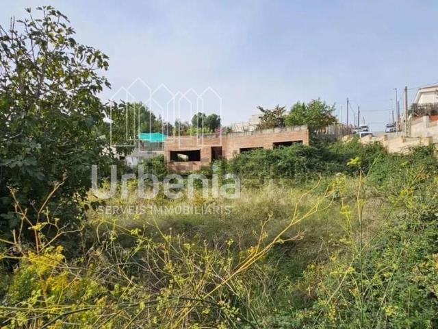 Chalet, Can Gonteres, Terrassa