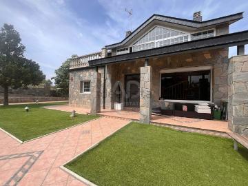 Chalet, Can Parellada, Terrassa