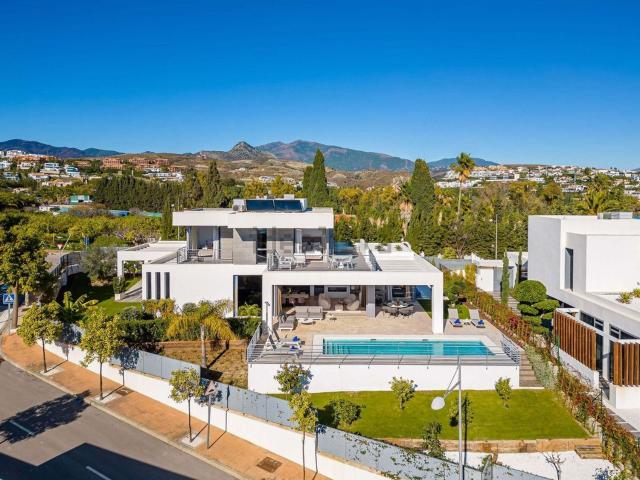 Chalet, Cancelada, Estepona
