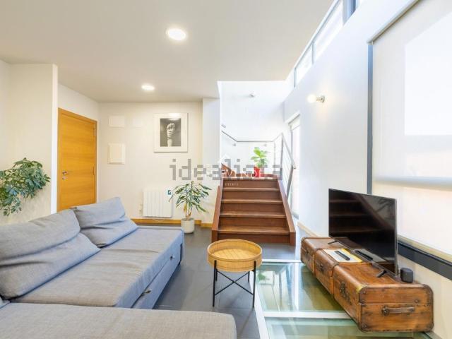 Chalet, Cangas