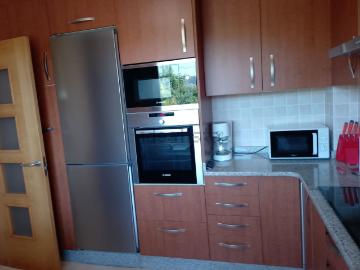 Chalet, Cangas
