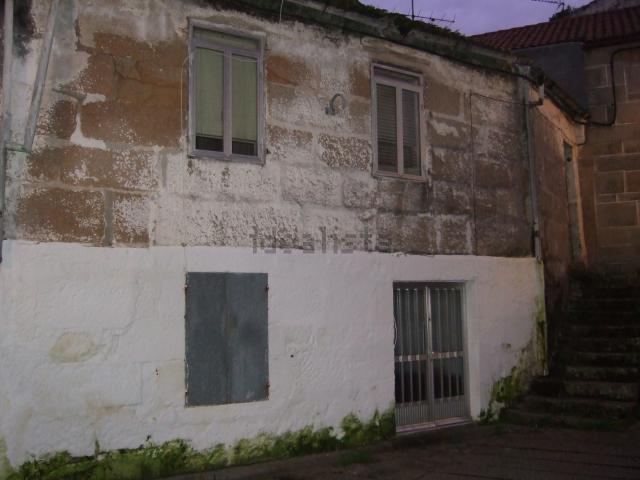 Chalet, Cangas