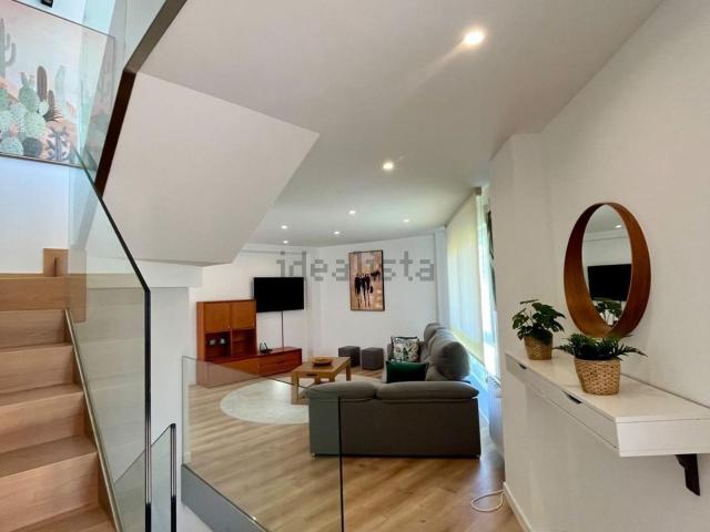 Chalet, Cangas