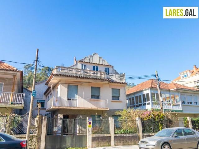 Chalet, Cangas