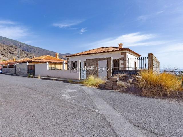 Chalet, Candelaria
