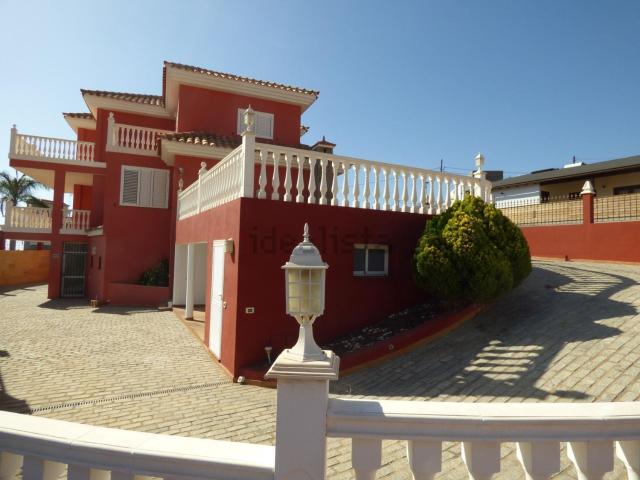 Chalet, Candelaria