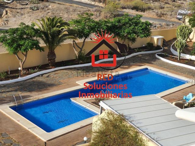 Chalet, Candelaria