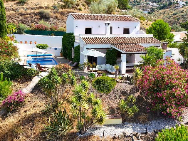 Chalet, Canillas de Aceituno
