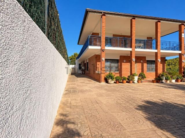 Chalet, Canyelles