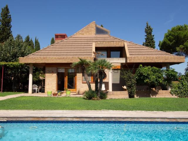 Chalet, Capellades