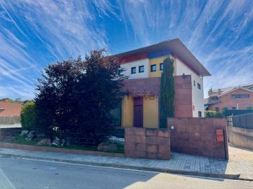 Chalet, Cardedeu