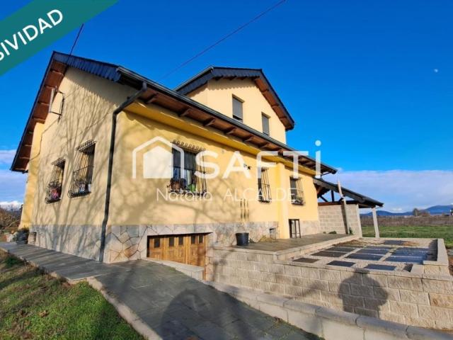 CHALET CARRACEDELO