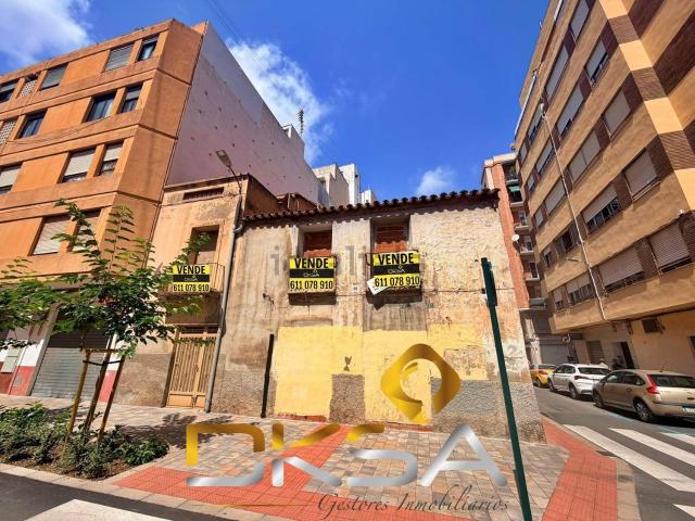 Chalet, Casco Histórico, Castellón de la Plana / Castello de la Plana