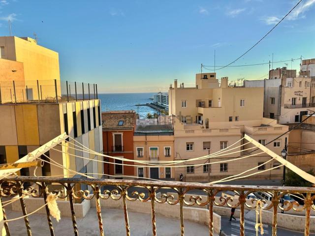 Chalet, Casco Histórico Santa Cruz, Alicante / Alacant