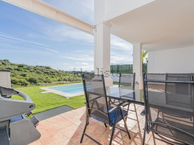 Chalet, Casares