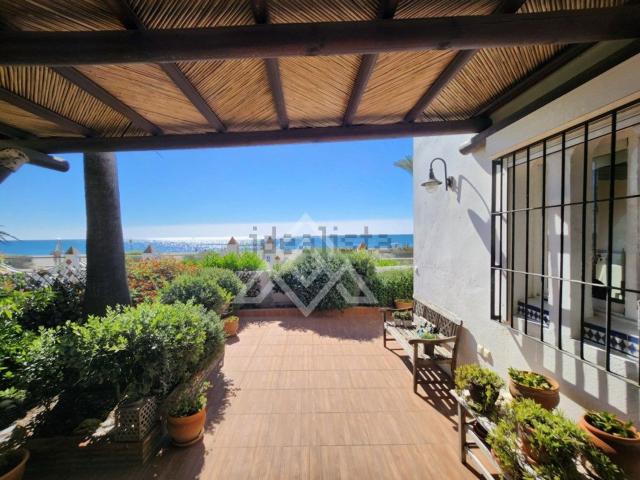 Chalet, Casares